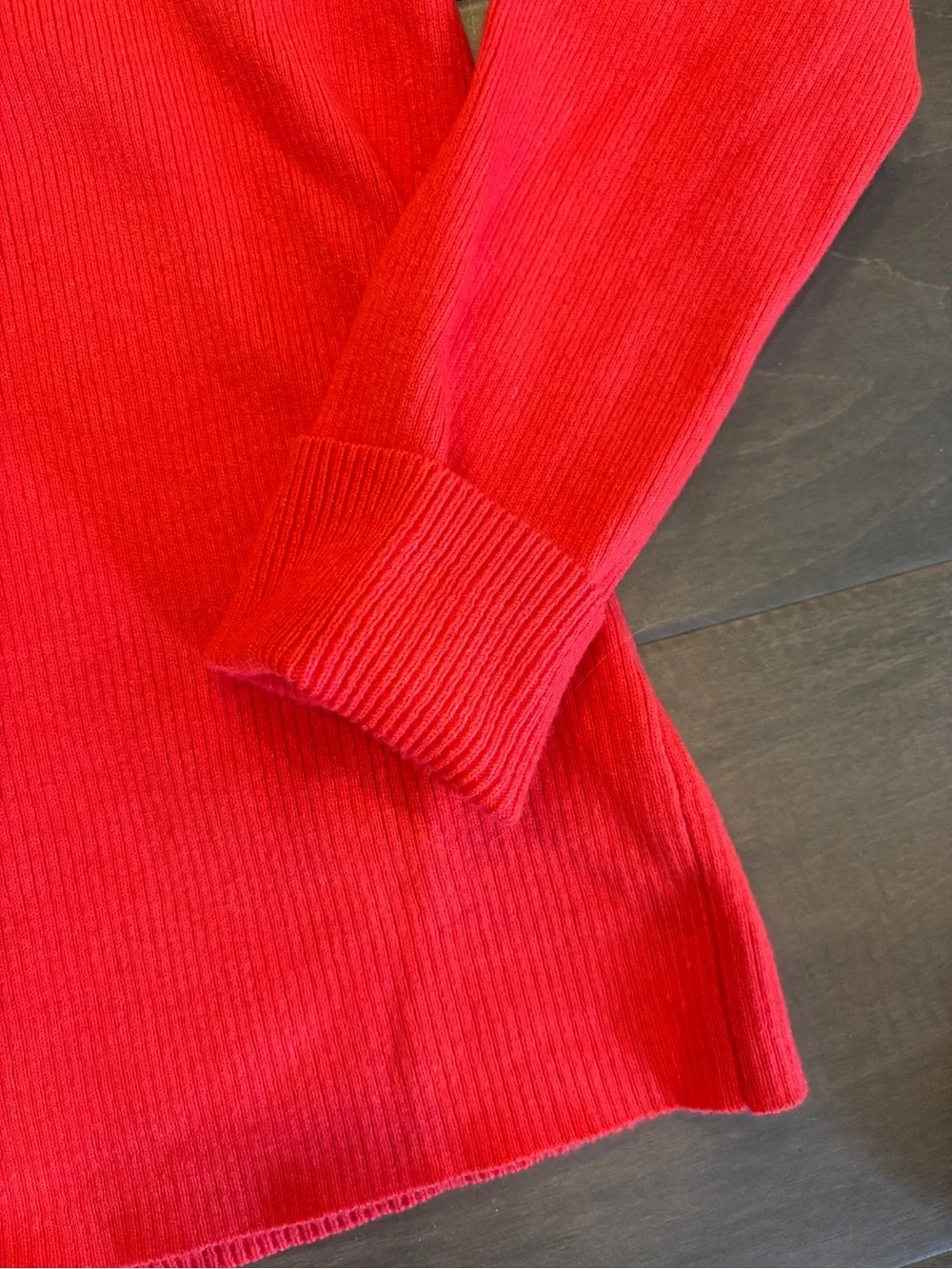 Old Navy Bright Red Ribbed Knit Top - Picture 4 of 8